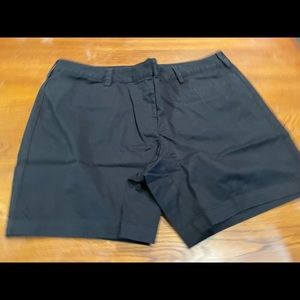 Women 18W Lands End Fit 2 7” chino short black NWT